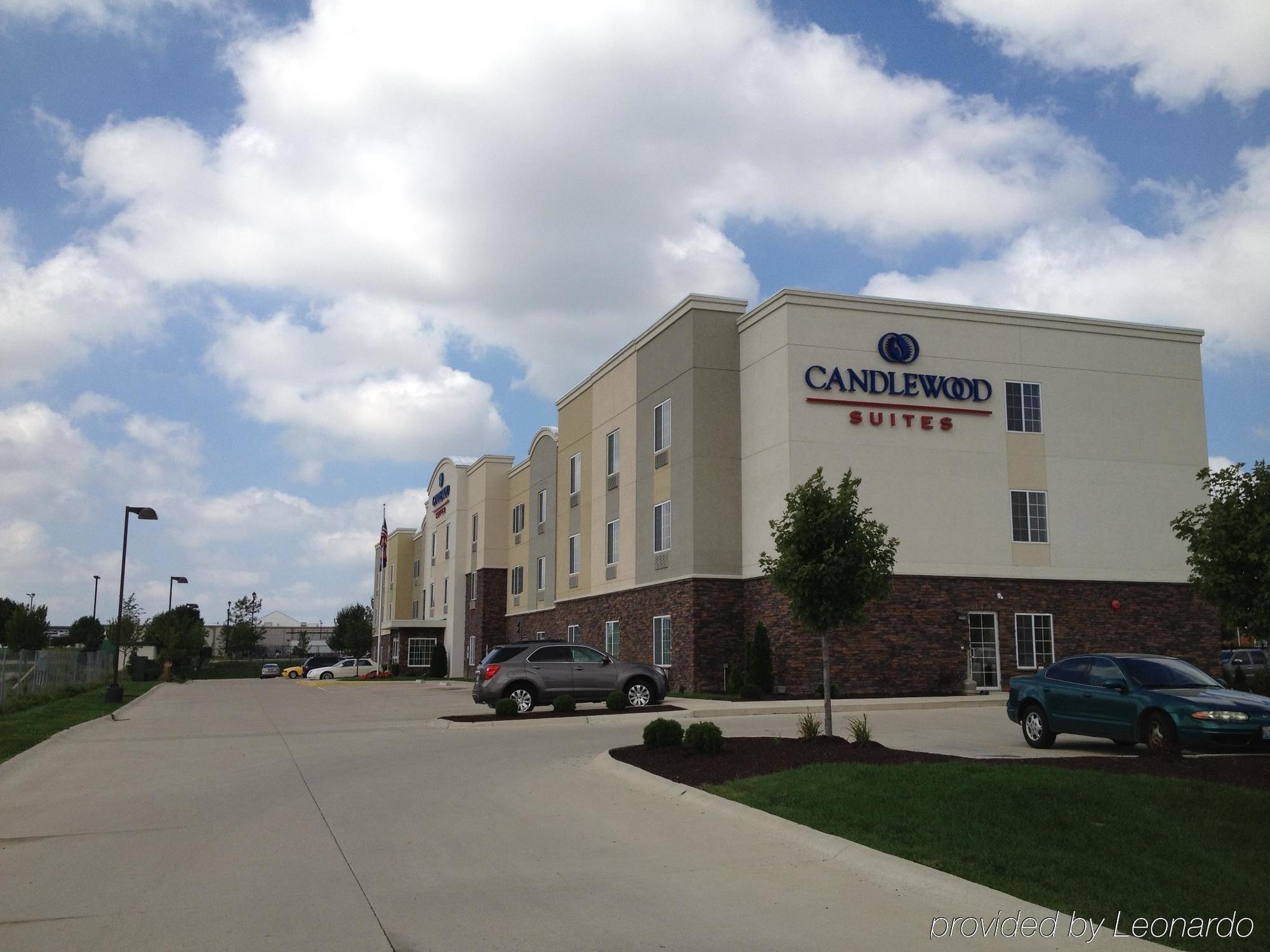 Candlewood Suites Champaign-Urbana University Area By Ihg Dış mekan fotoğraf