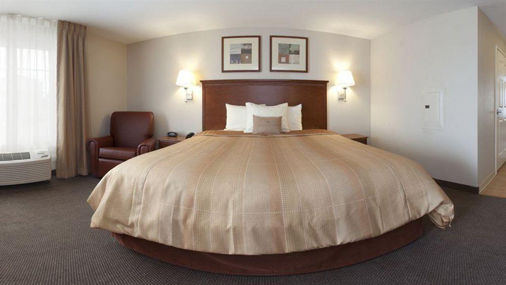 Candlewood Suites Champaign-Urbana University Area By Ihg Dış mekan fotoğraf