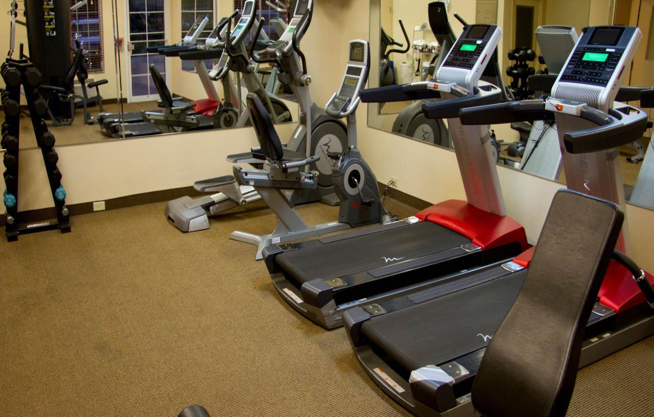 Candlewood Suites Champaign-Urbana University Area By Ihg Dış mekan fotoğraf